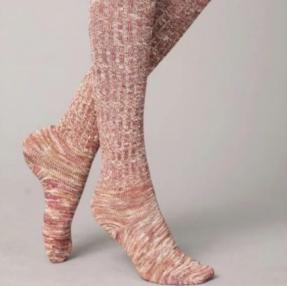 Stocking Stuffer! Beautiful Burgundy Socks w/Dainty Cream Trim - Picture 3 of 15